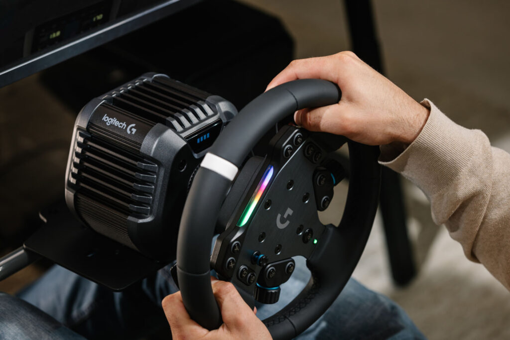 Logitech RS50