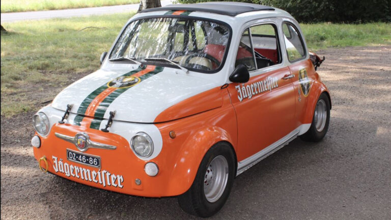 RaceRoom teases classic Mini and Abarth