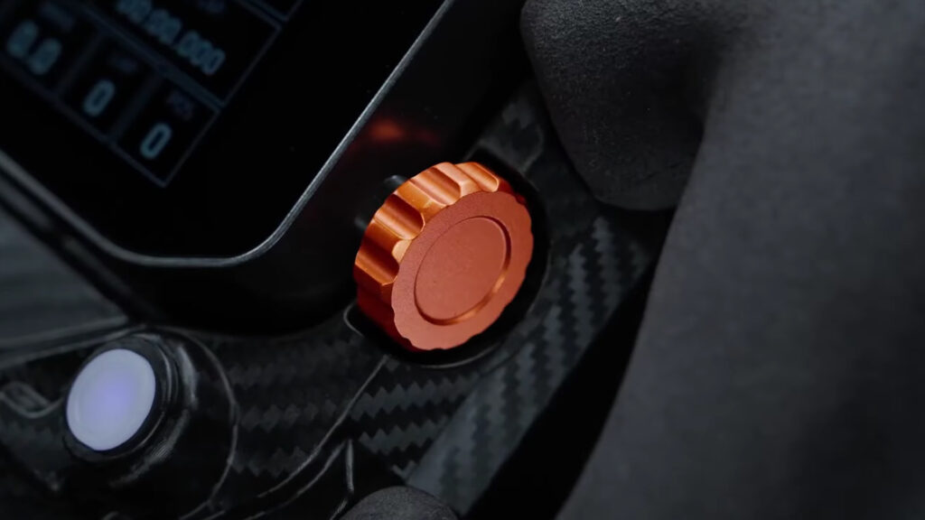Simagic reveals authentic KTM Xbow GT2 steering wheel, public debut set for SimRacing Expo Frankfurt