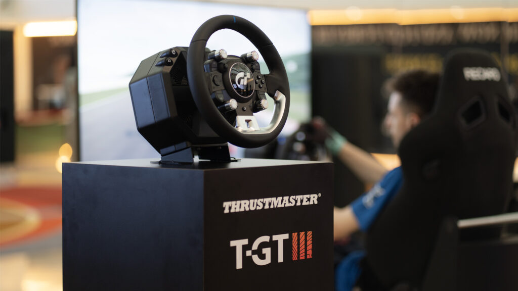 Thrustmaster TGT III 02